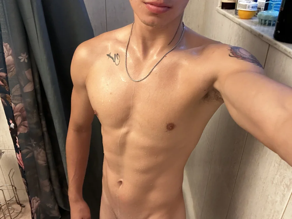 oliv_er69's Offline XXX Chat