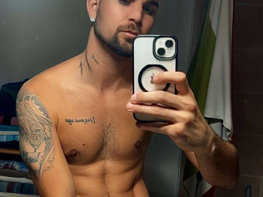 Chatroom XXX hors ligne de Vincal83