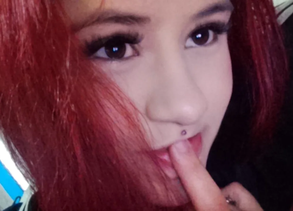 angely_froxn Offline XXX chat