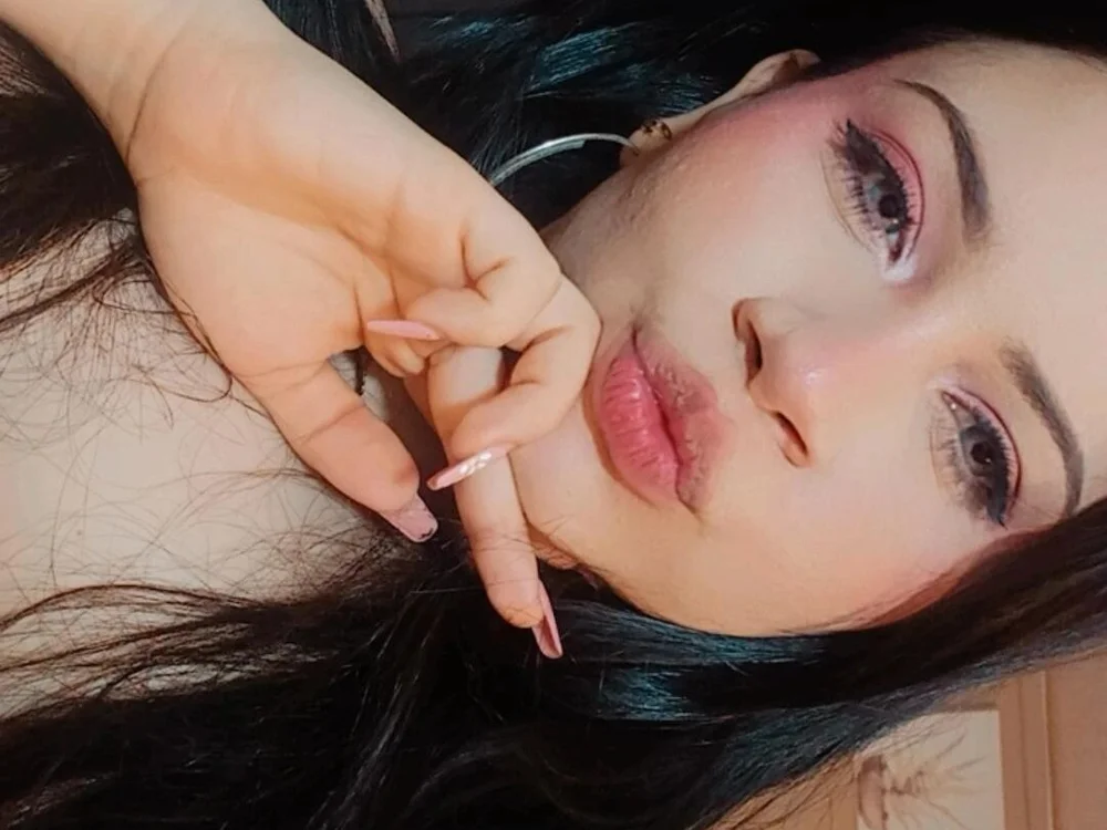 Chat +18 off-line de Scarlettt_x