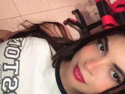 Alice_evans1234 - Girl 