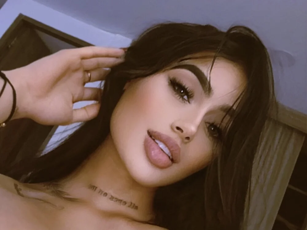 SOPHICARTERS Live XXX Chat