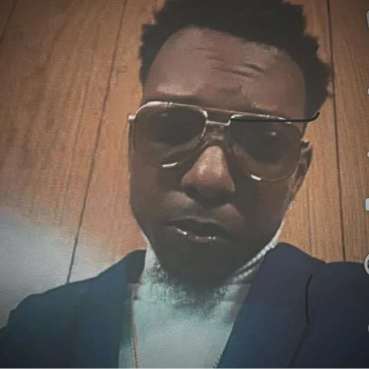 bbd5262: συνομιλία ΧΧΧ εκτός σύνδεσης