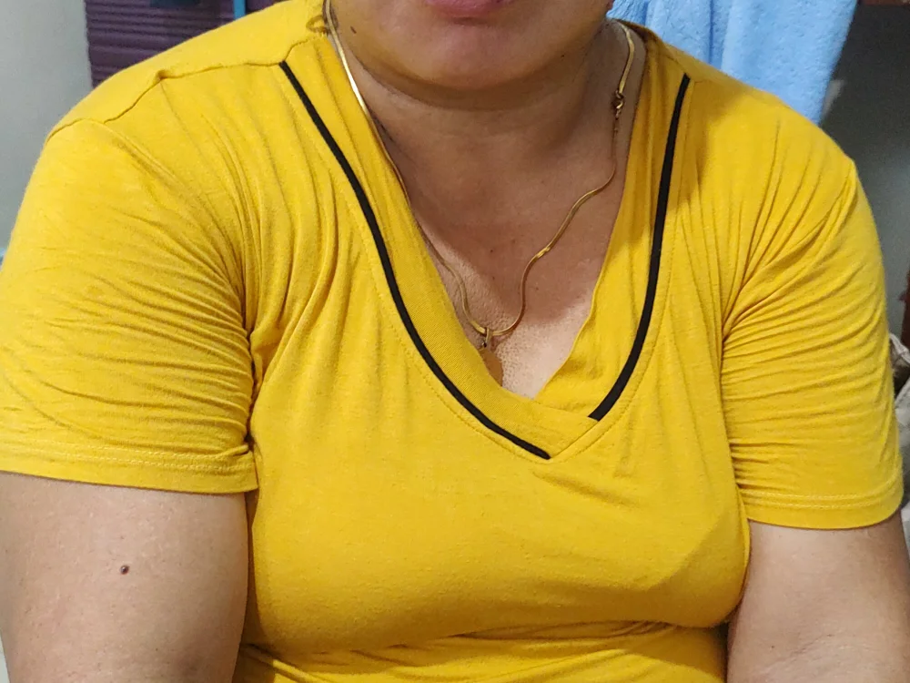 HottyCurlyPeanut Obrolan XXX Offline