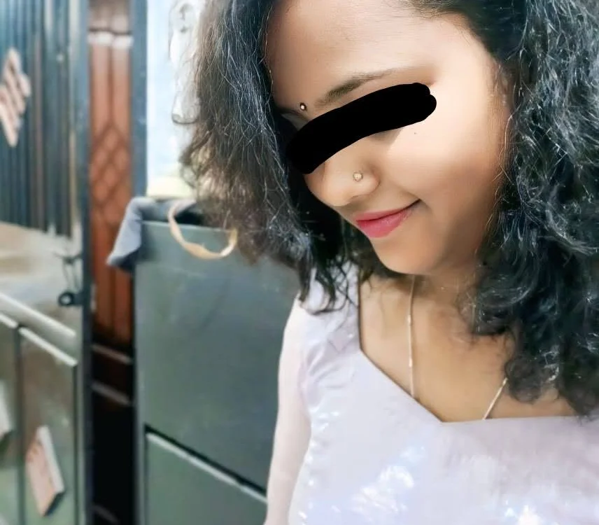 Lakshmi1992's Offline XXX Chat