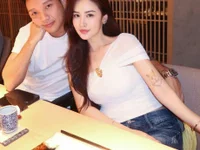 Tinygirl_withboy offline cam