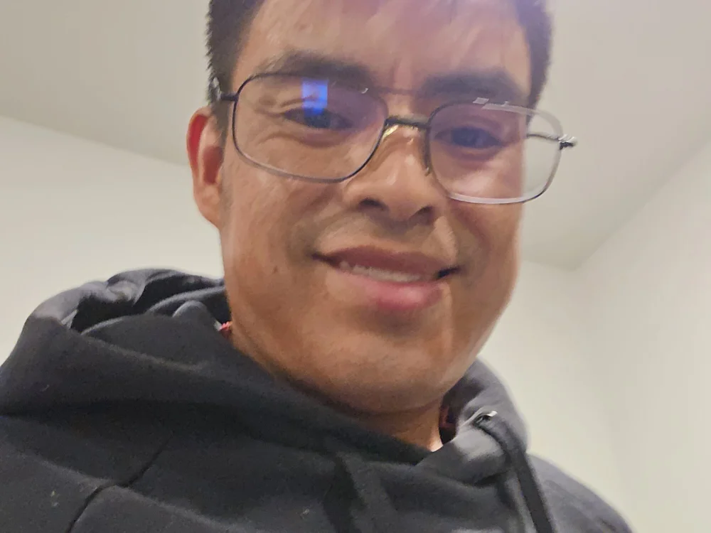 Eduarjytn Offline XXX chat