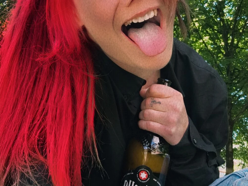 Junani2231 Chat XXX offline