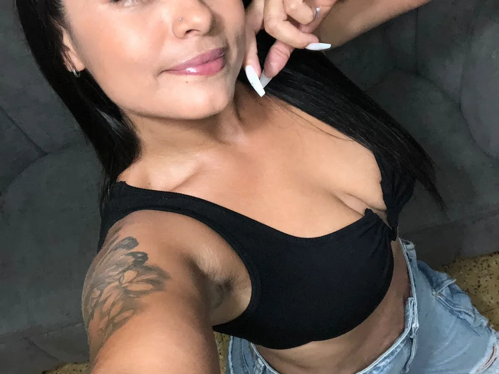 Gretta_Hils Offline XXX Chat