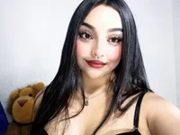 lia_harper_t