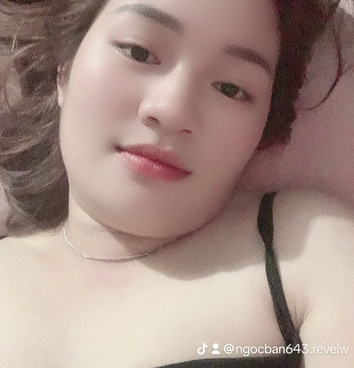 Susie-2k4 Obrolan XXX Offline