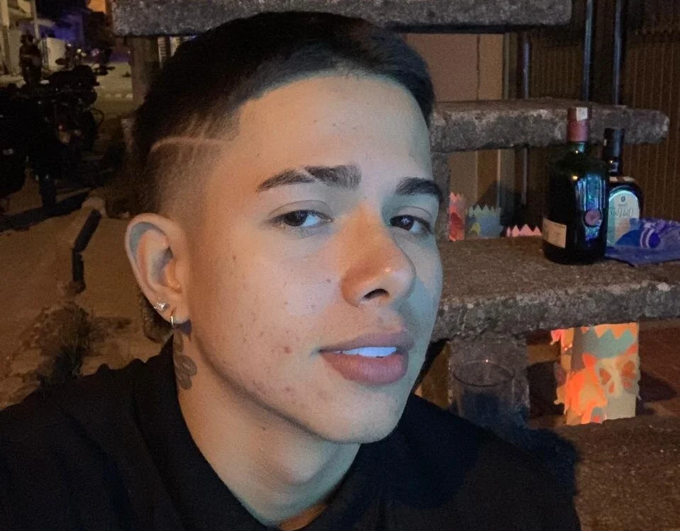 saxxtre offline XXX-chat