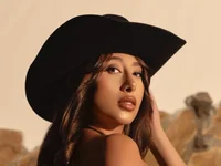 XXX chat uživo modela lena_banks