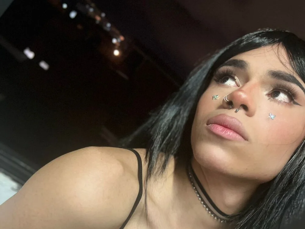 chanell_coco's Offline XXX Chat