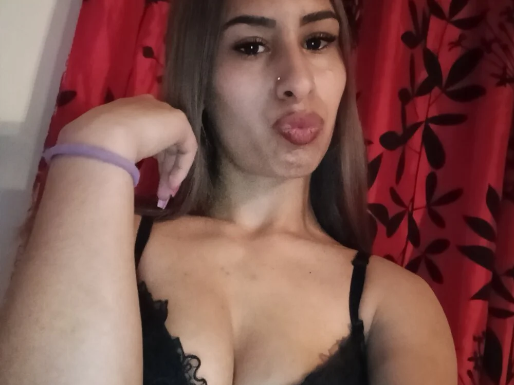 Sarairina: συνομιλία ΧΧΧ εκτός σύνδεσης