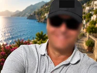 Richard_UK56 webcam