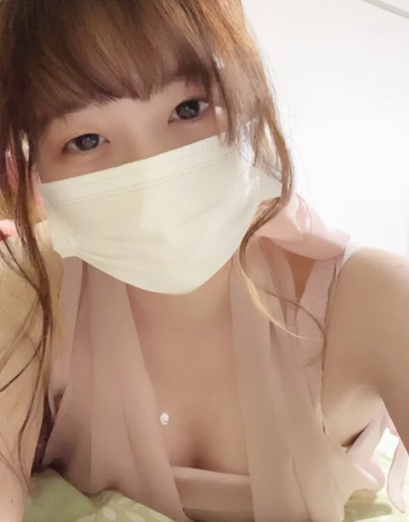 دردشة Shirona_xx الجنسية دون اتصال