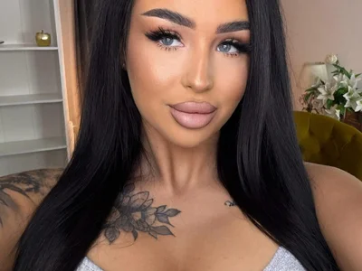 EvaxRosexx profile