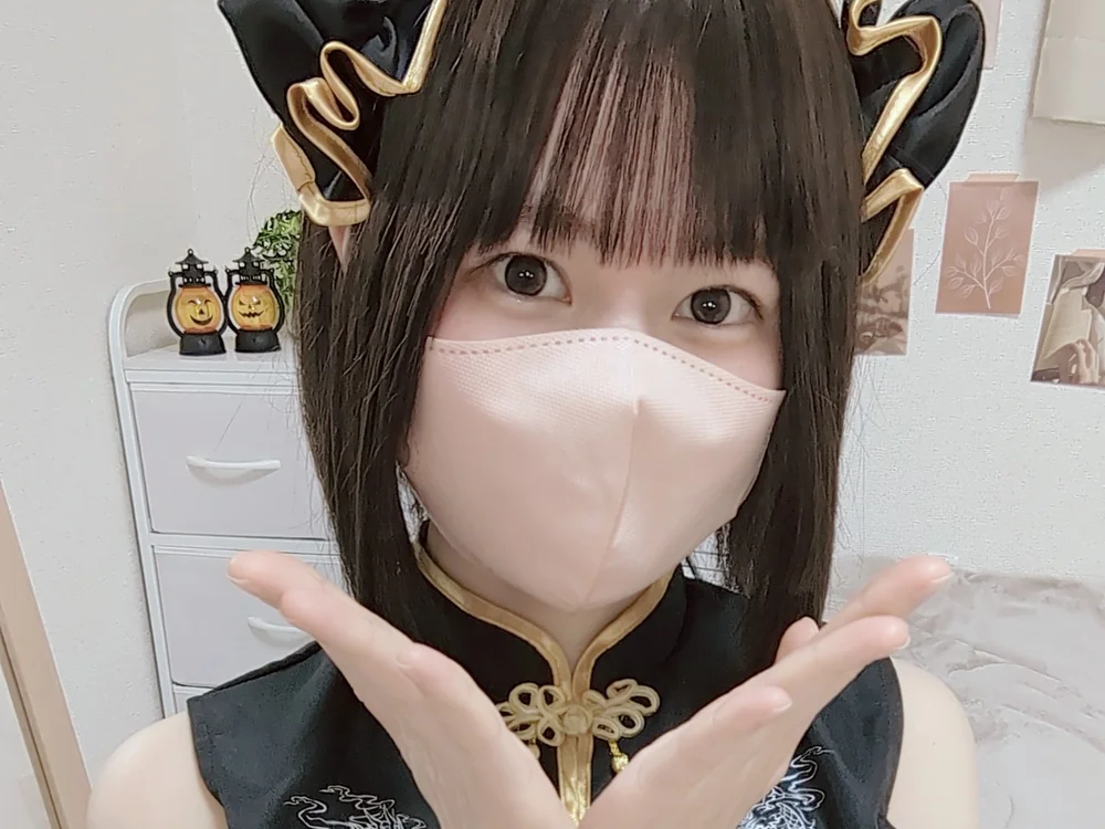 Im_Yu-naのオフラインXXXチャット