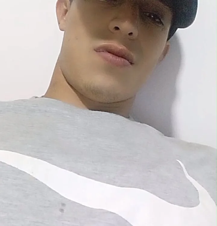 lacone1028's Offline XXX Chat