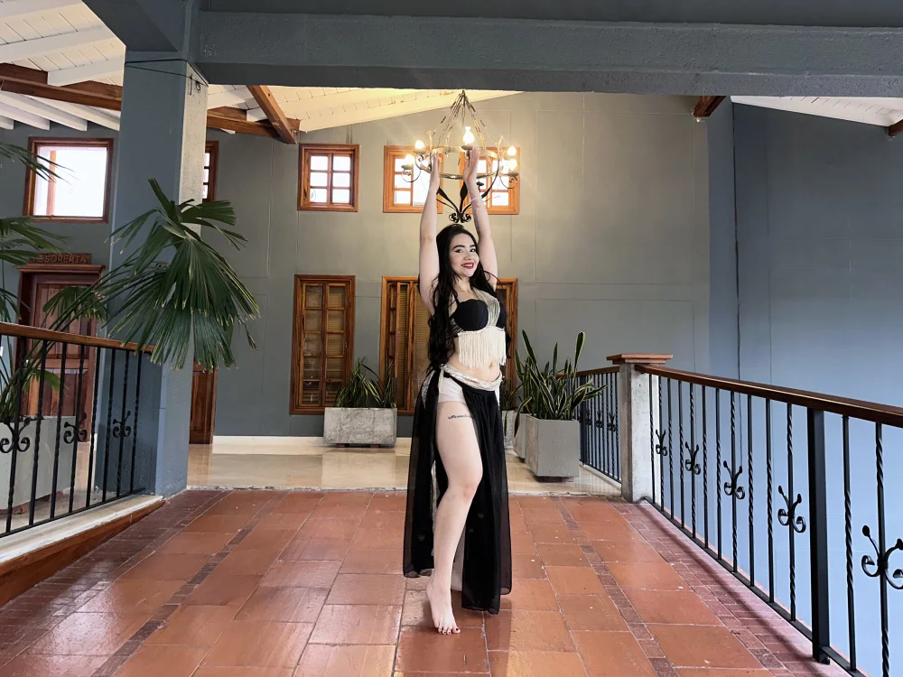 Angelly_ Offline XXX-Chat