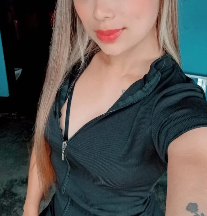 Jhonnykymberlee's Offline XXX Chat