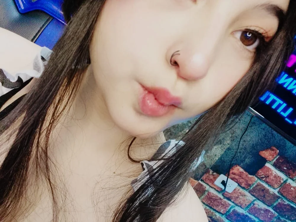 ห้องแชทออฟไลน์ของ Ahri_Gamer