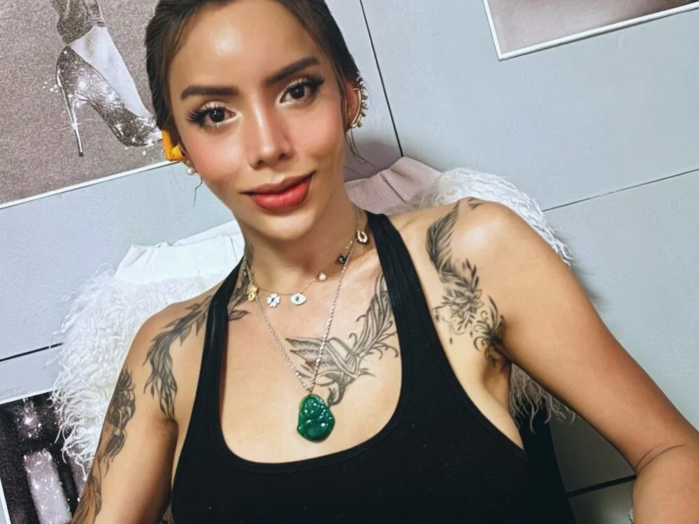 Chatroom XXX hors ligne de EvianaEvans