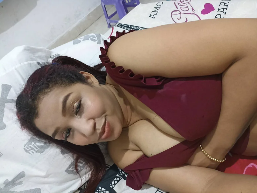 Markeilimar's Offline Chat Room