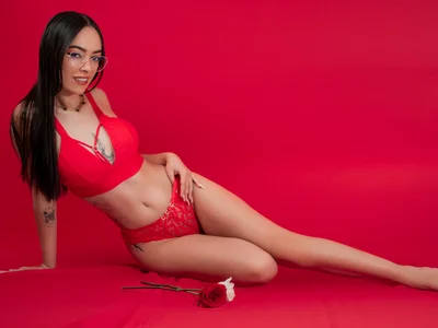 Victoria_Piercee1 profile