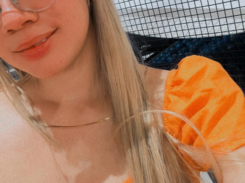 sara__rouse offline chatrum