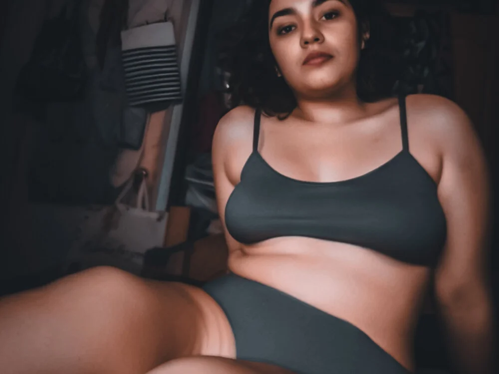 Bellablaze29 Chat XXX offline