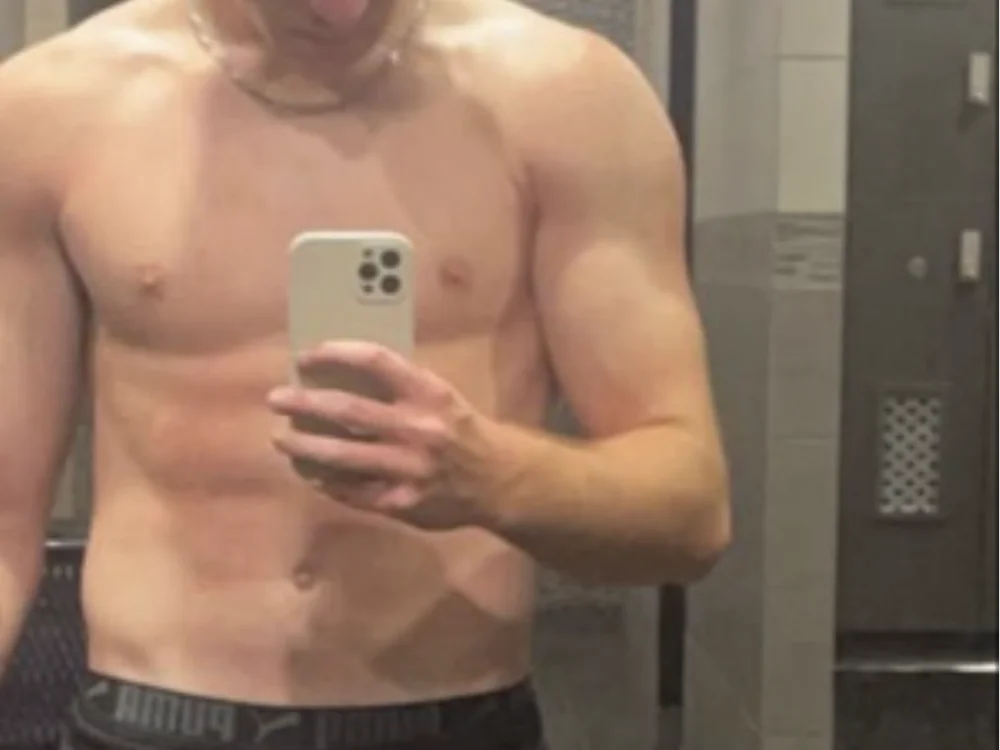 FunCollegeJock Chat XXX offline