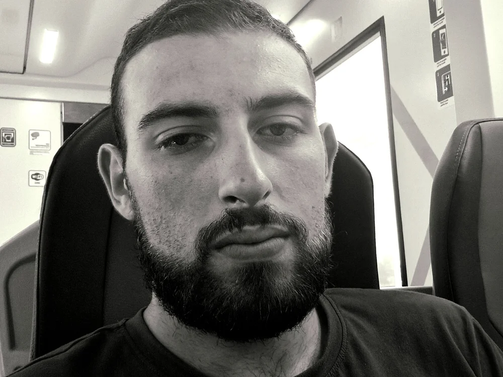 juventus9991's Offline Chat Room