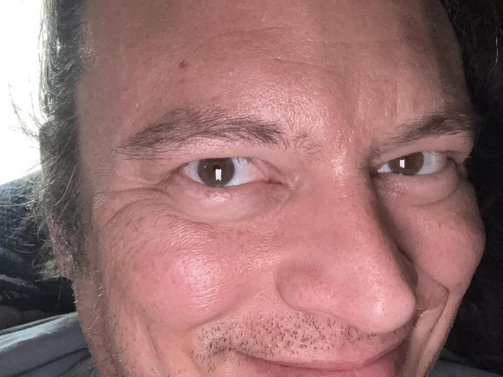Offline chatovací místnost DPlunger