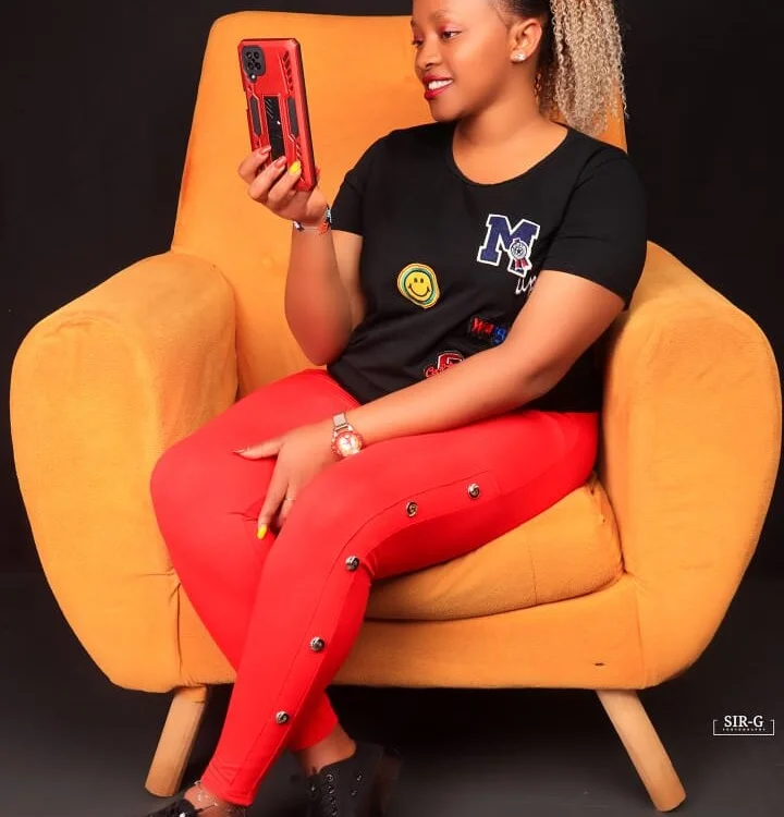 دردشة Brown_sexy الجنسية دون اتصال