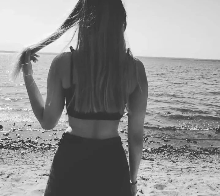 NatalieRose_'s Offline XXX Chat