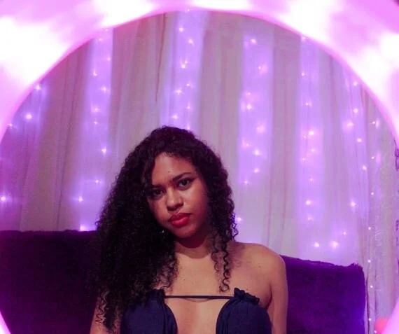 Tiana_Ebony18 Chat XXX offline