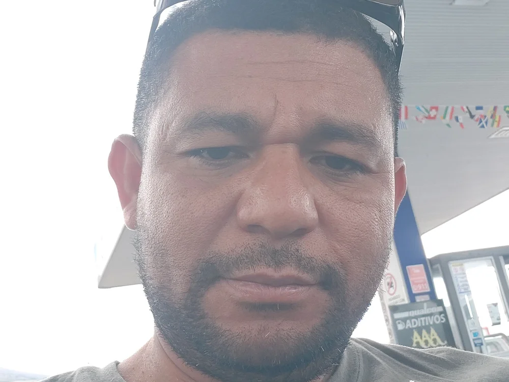 Fabiofe212121's Offline XXX Chat