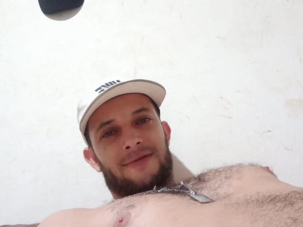 sebastiansebolla Offline XXX-chat