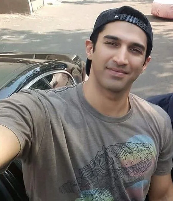 yourruru: συνομιλία ΧΧΧ εκτός σύνδεσης