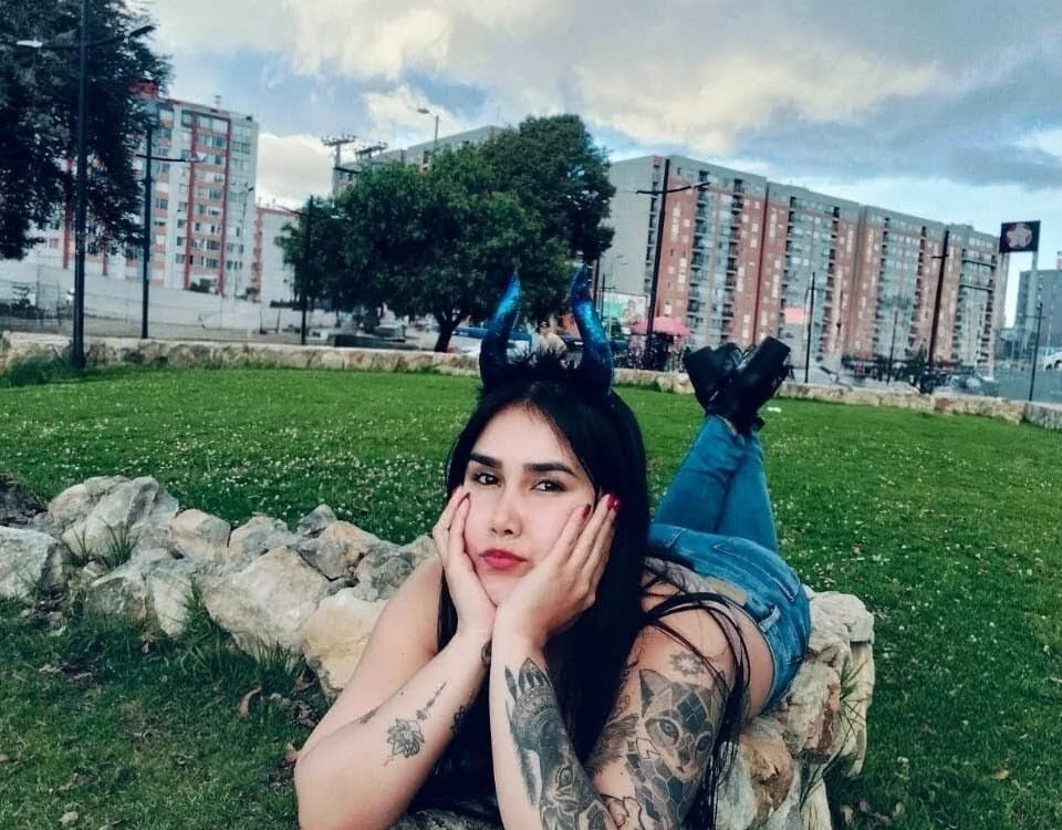 Beylush offline XXX-chat