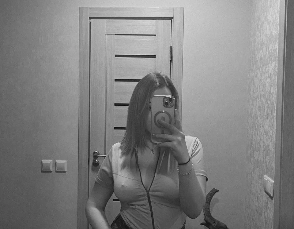 MiaFromDreams offline chatrum