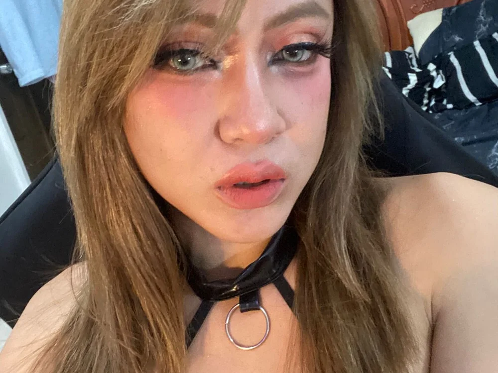 dazzlinglove44 offline chatrum