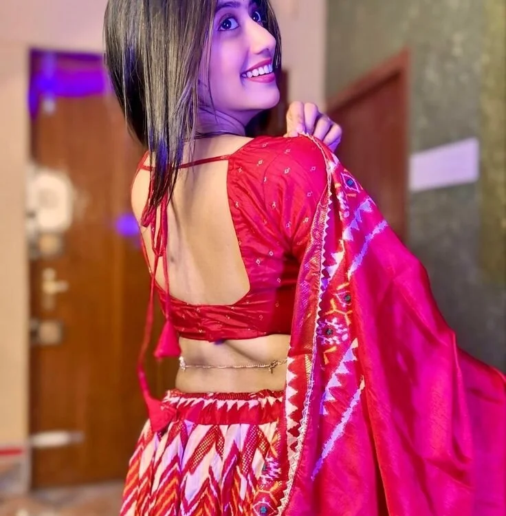 shivihott's Offline Chat Room