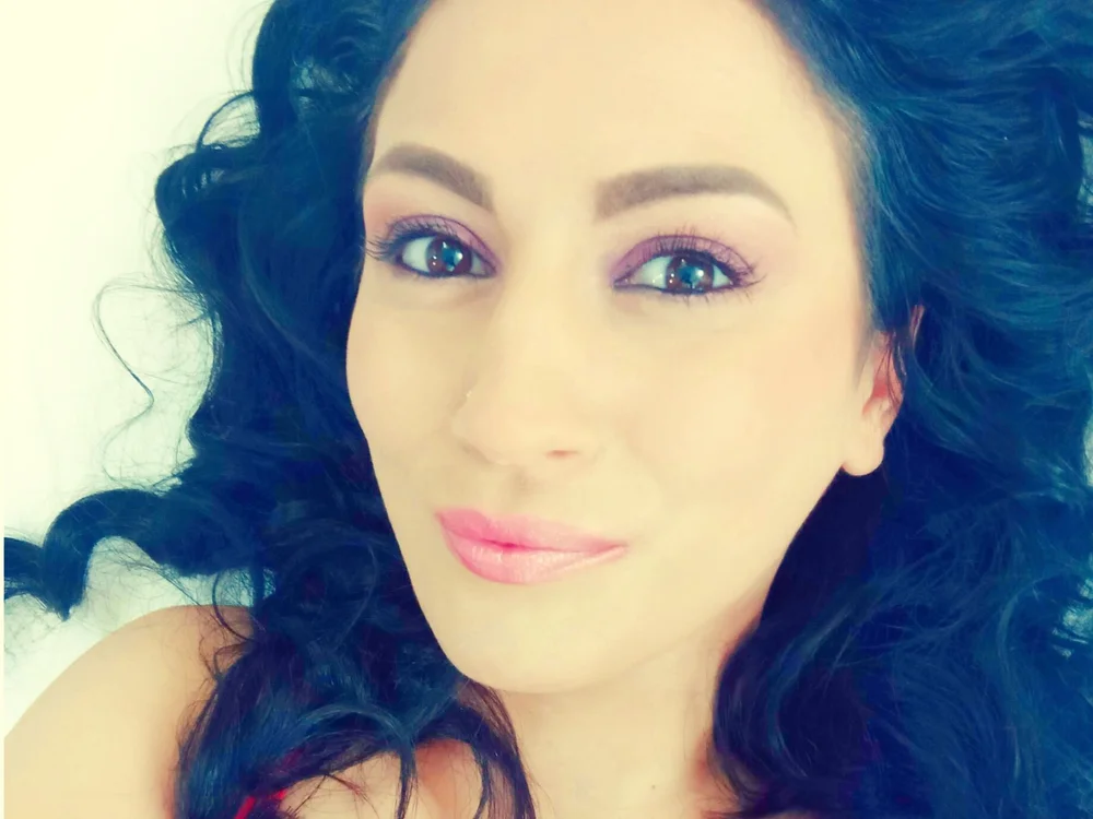 CrystalChloe22's Offline Chat Room