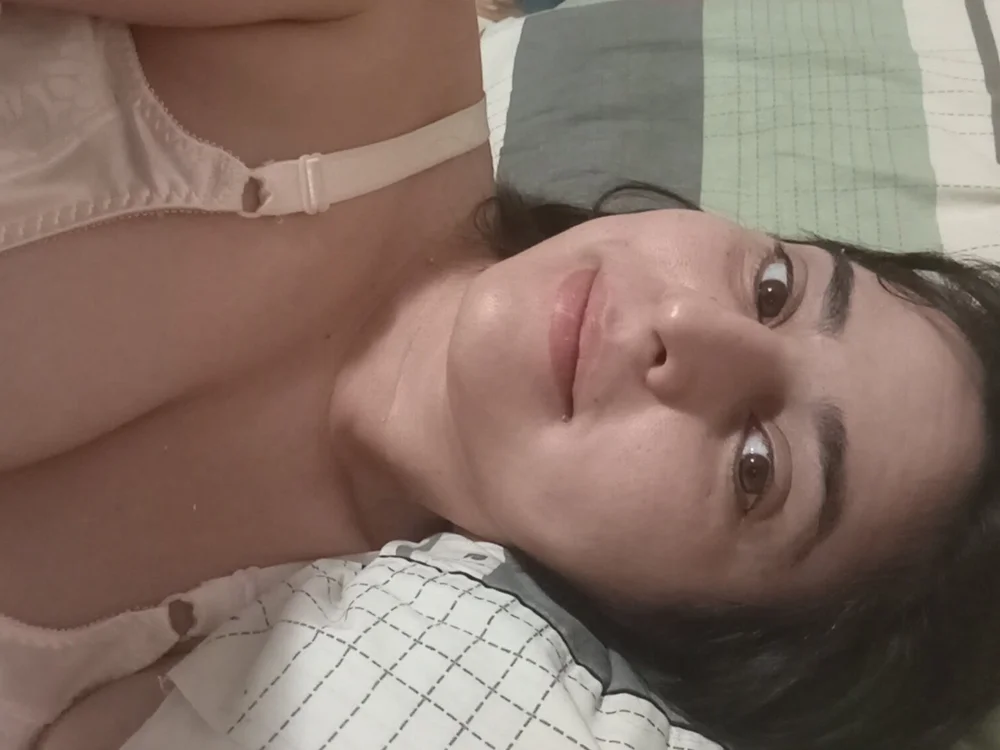 Samanta______'s Offline Chat Room