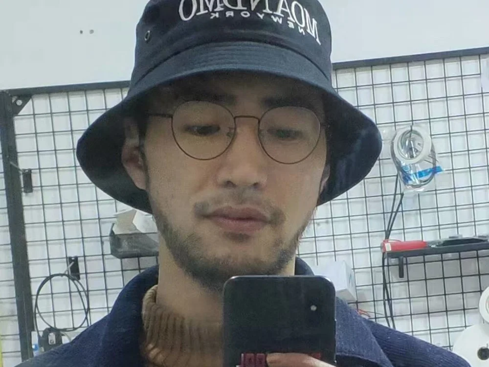 HongKongyiyi 离线XXX聊天