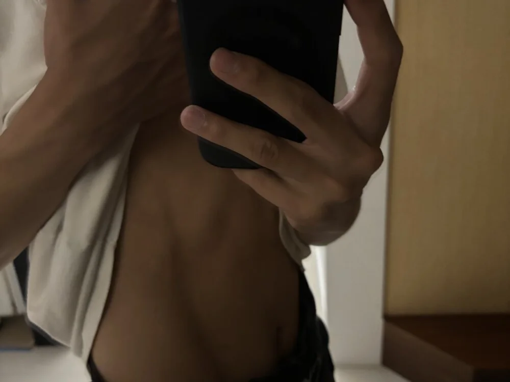 kai101010 Offline XXX-Chat