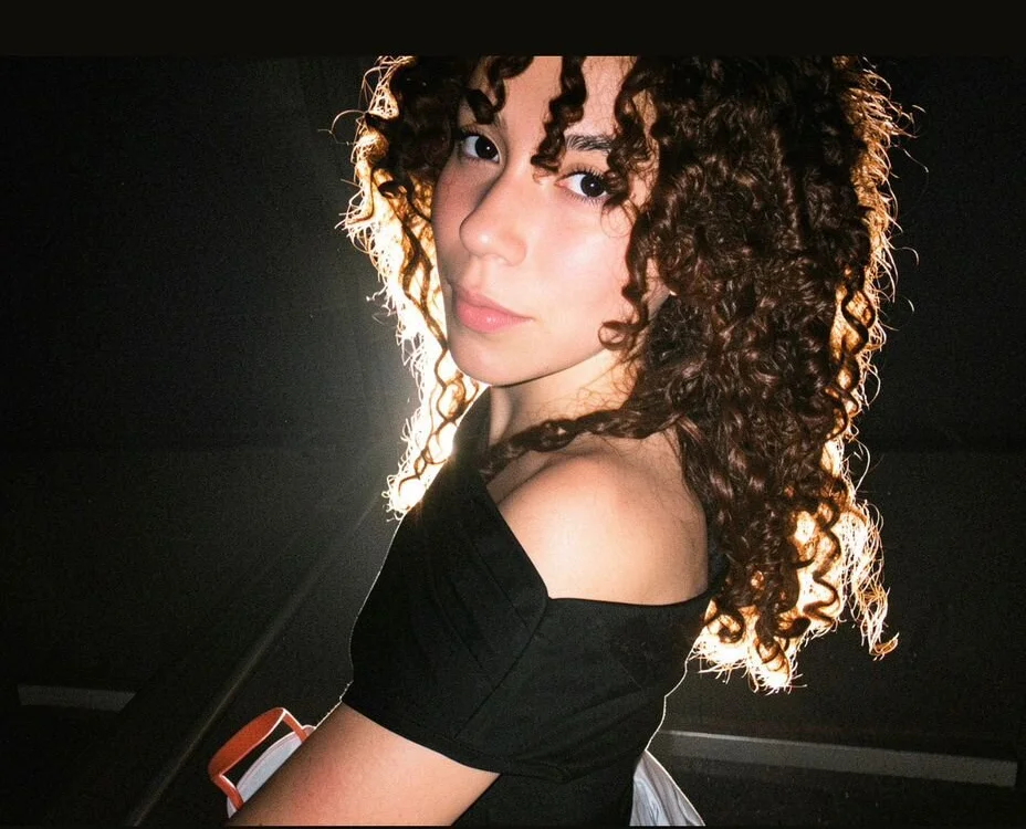 Lili_Blwm's Offline XXX Chat